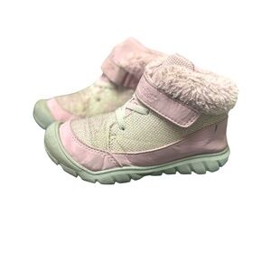 Stride Rite Lilah 2.0 Girls Pink Winter Boots Fur Lined Size 11M